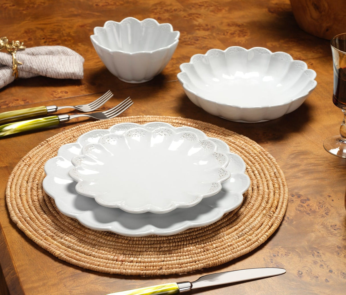 Camilla Dinnerware Dinnerware