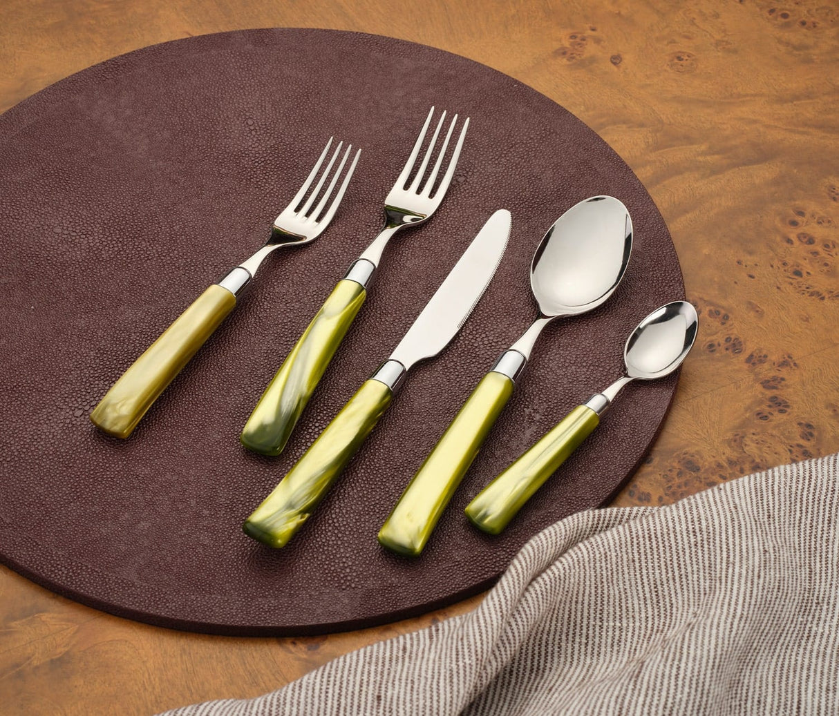 Colson Flatware Set