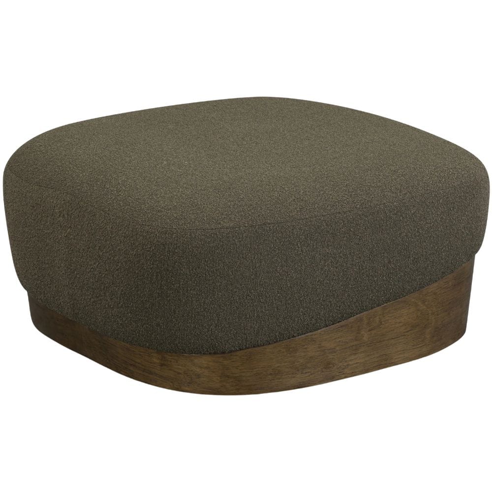 Domina Ottoman Ottomans + Stools
