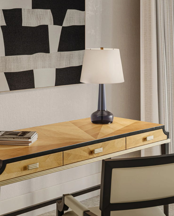 Rosenborg Table Lamp