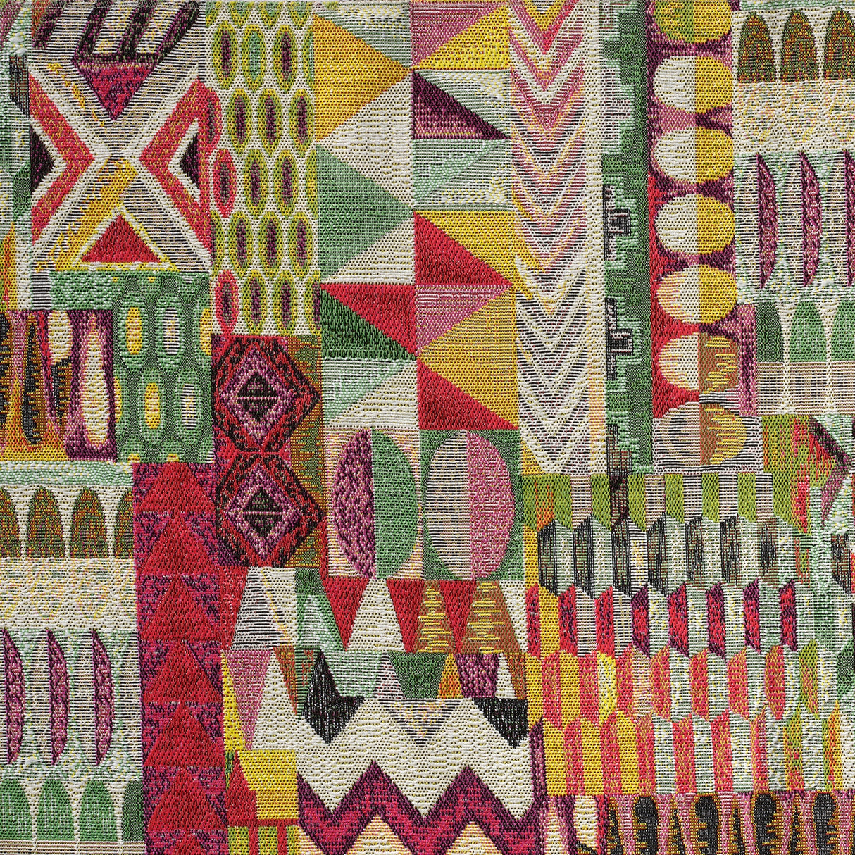 Fowler Swivel Daybed