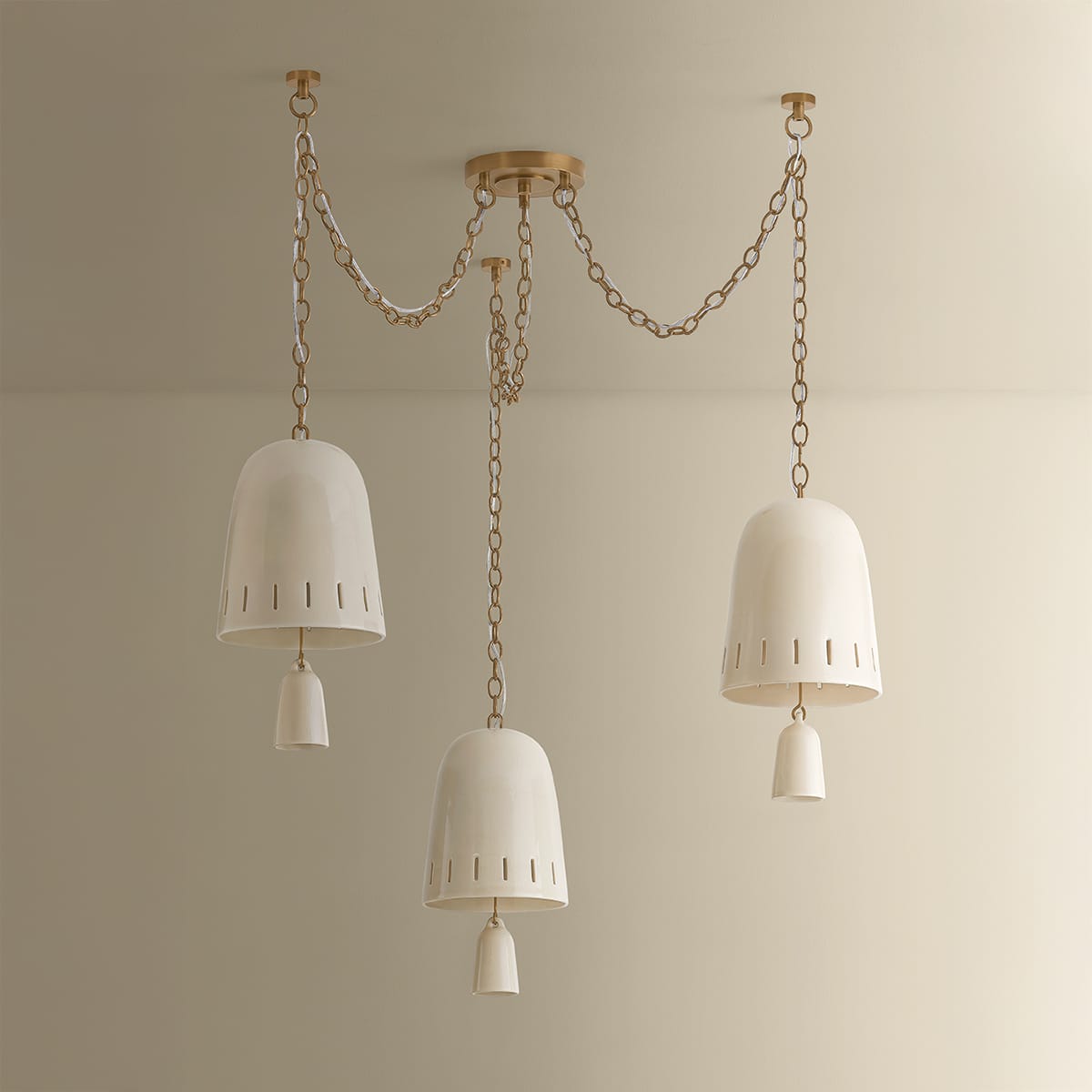 Omi Chandelier Chandeliers