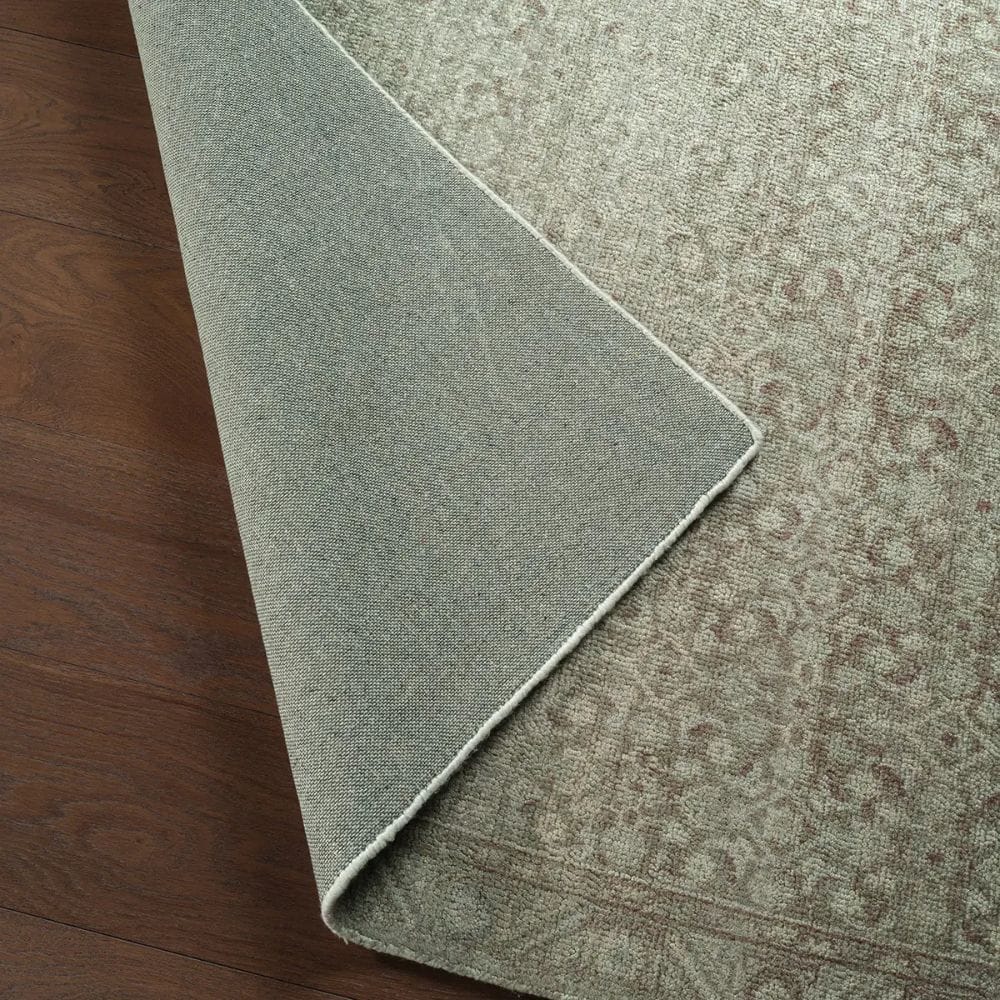 Casen Vaelynn Rug Area Rugs