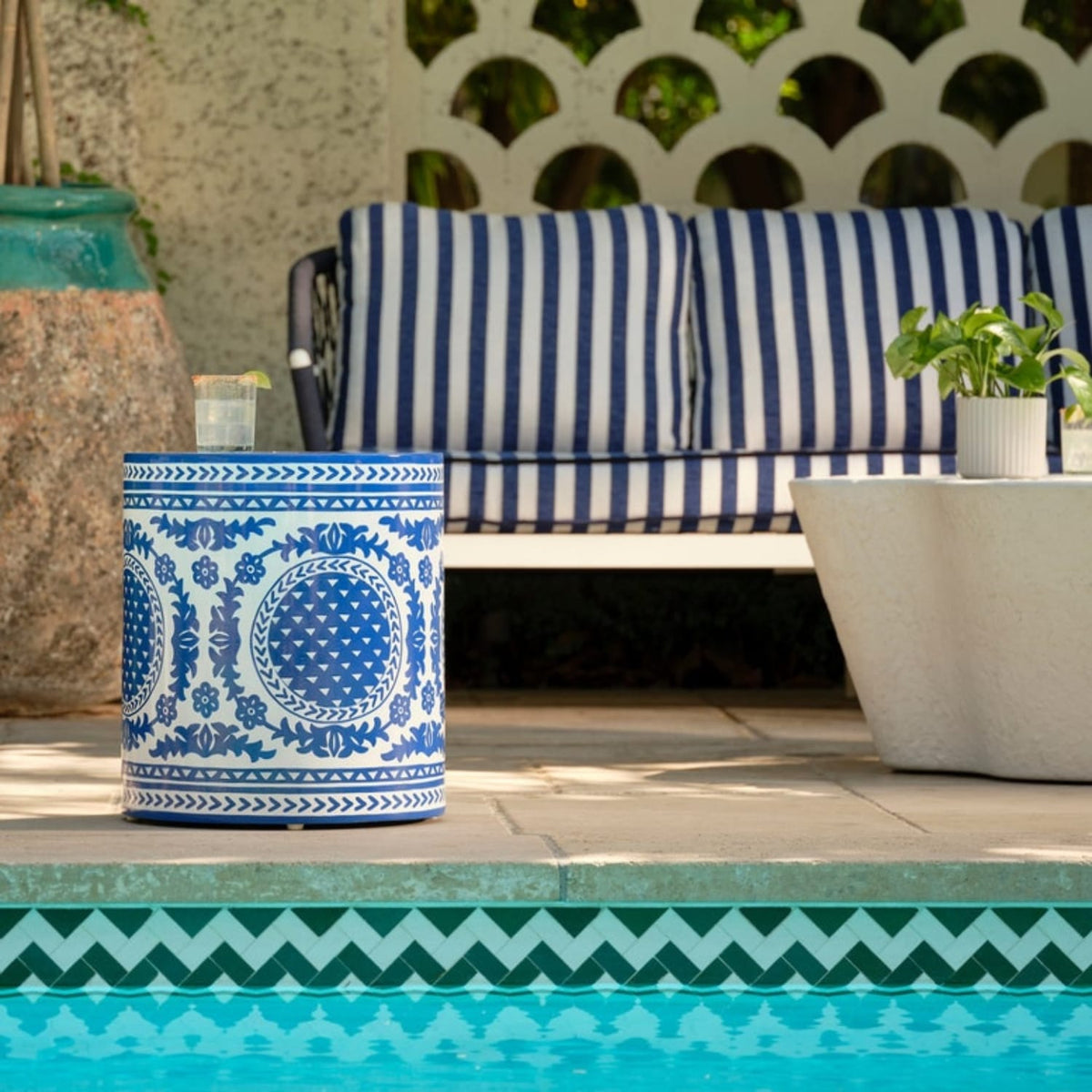 Diego Stool/Side Table Outdoor Side Tables