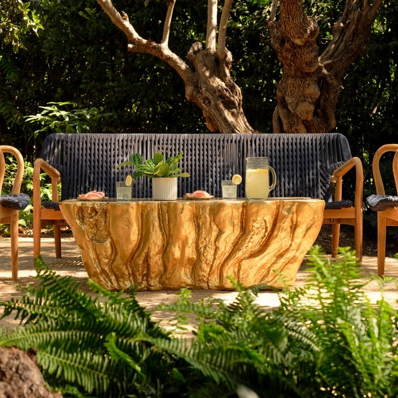 Thompson Outdoor Coffee Table Outdoor Coffee Tables