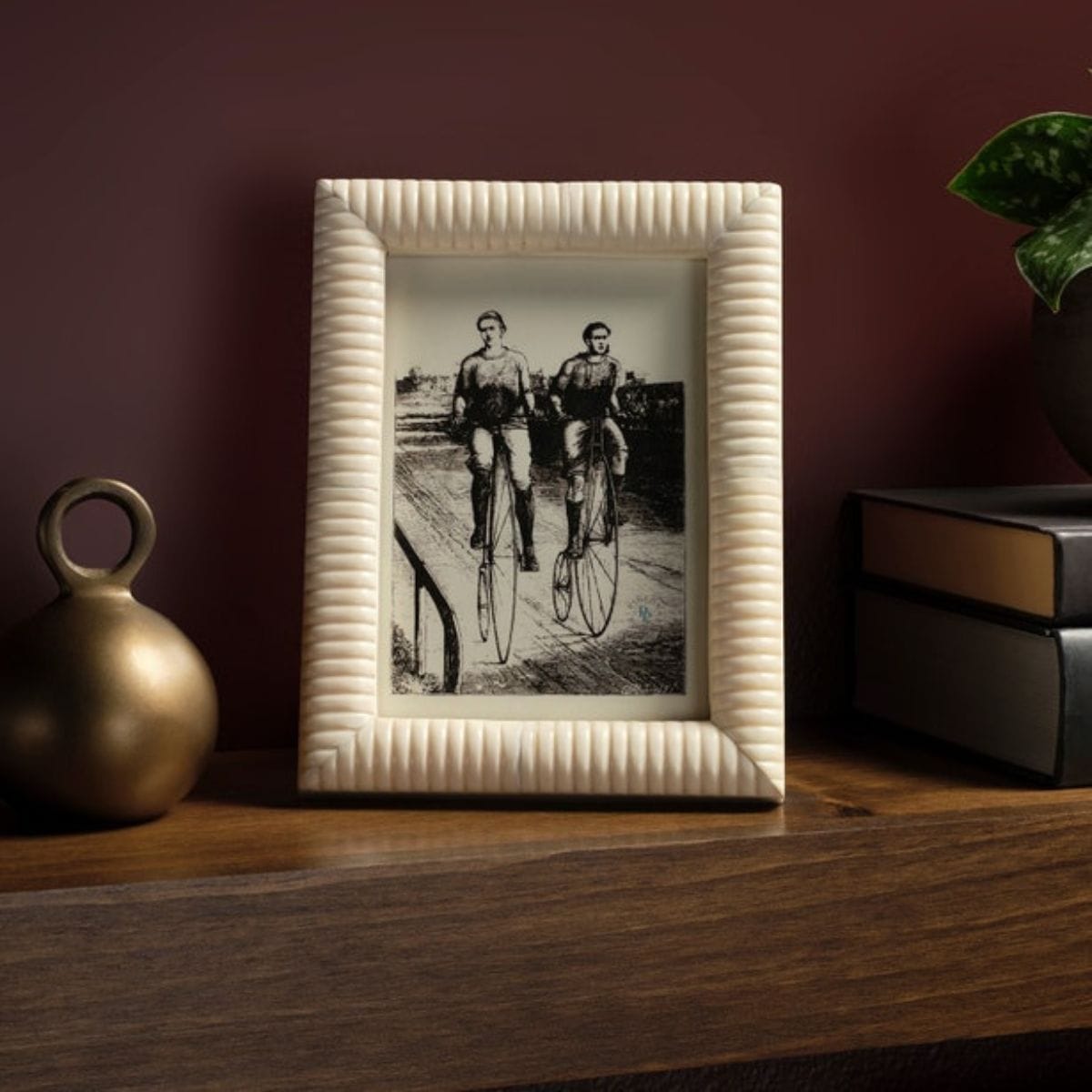 Metz Frame Picture Frames