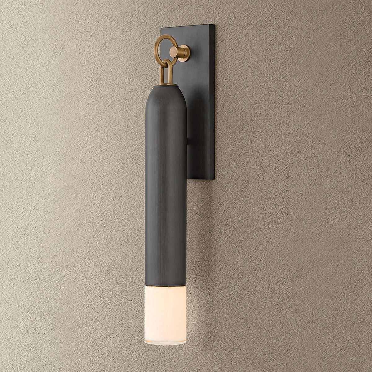 Osprey Outdoor Wall Sconce