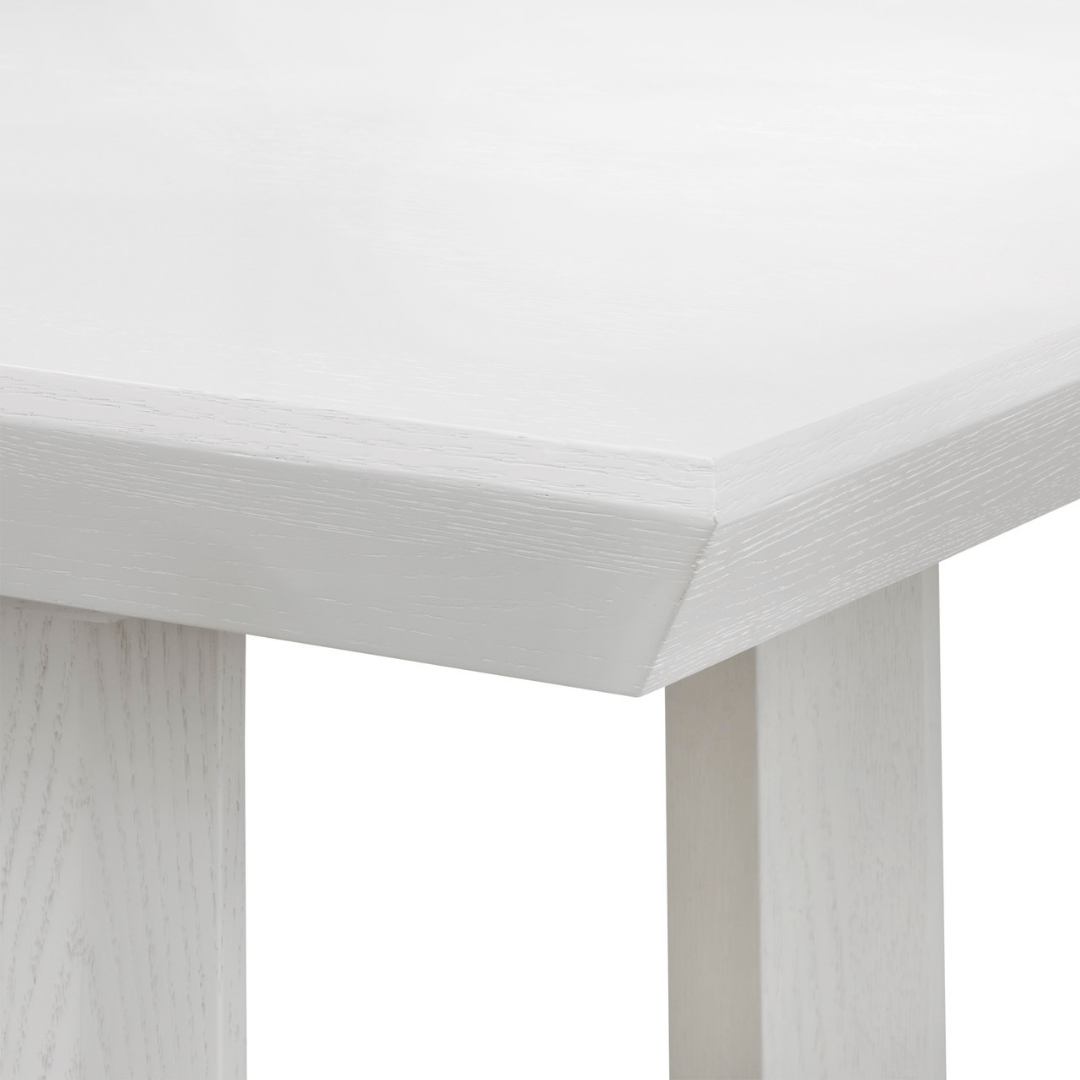 Finn Dining Table