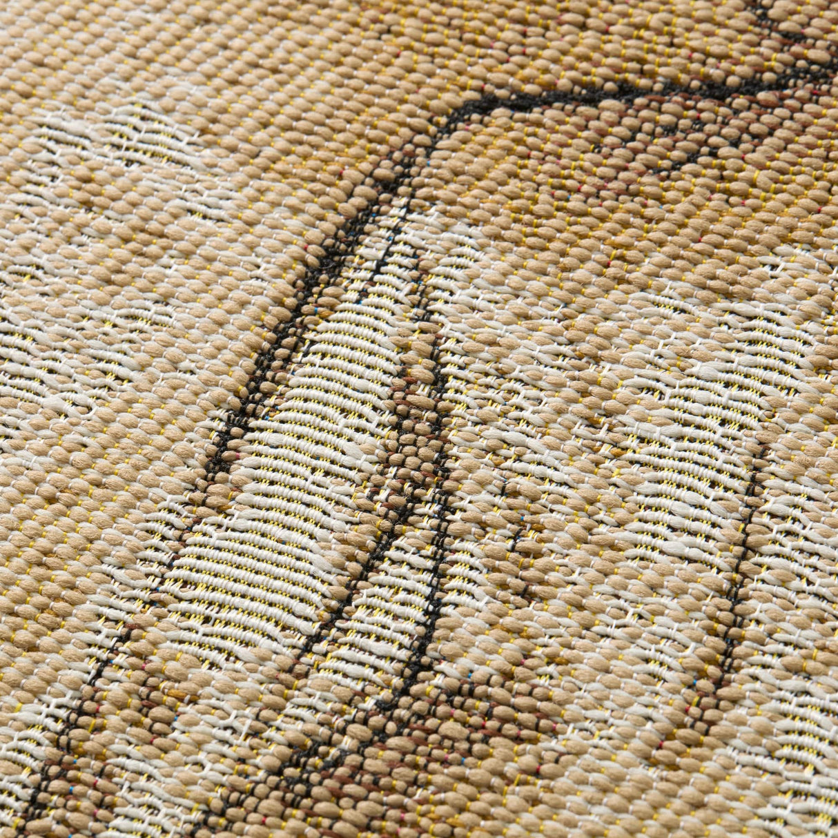 Amber Lewis Lilian Wall Art loloi-AL0013LILIABEIVZ045