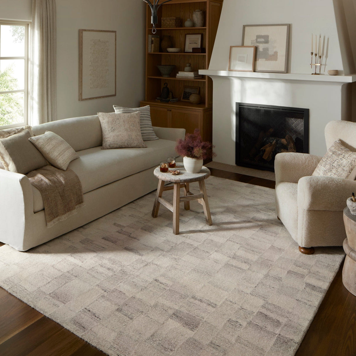 Amber Lewis Rocky Rug - Ivory/Silver Rugs