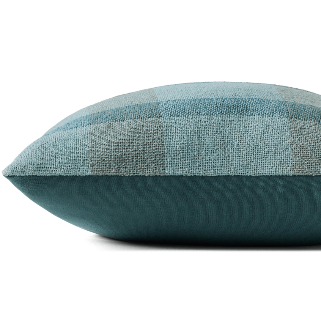 Andi Pillow Throw Pillows