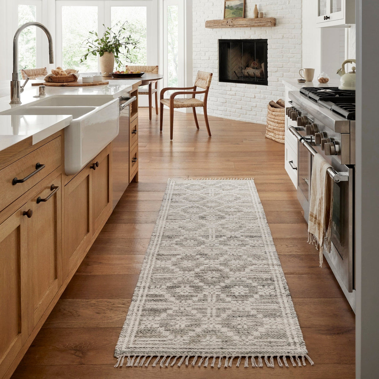 Angela Rose × Loloi Rivers Rug Rugs