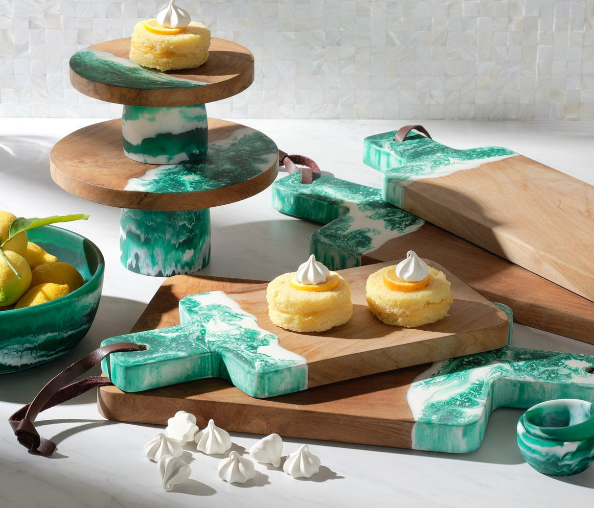 Austin Cake Stand Serveware