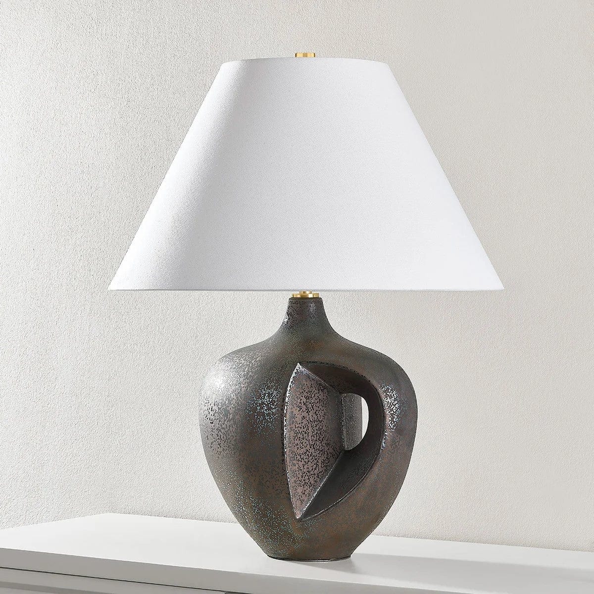 Avenel Table Lamp Table Lamps L7124-AGB/C07