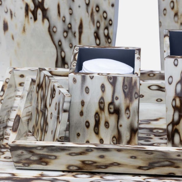 Bisbee Trays (Set of 2) Bath Accessory 01BISB-MPL-TRRT