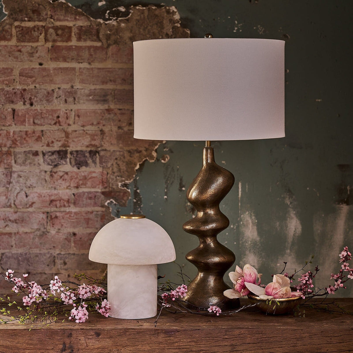 Blobby Table Lamp - Draft for Tariffs 05-01-25 Table Lamps 13-1715