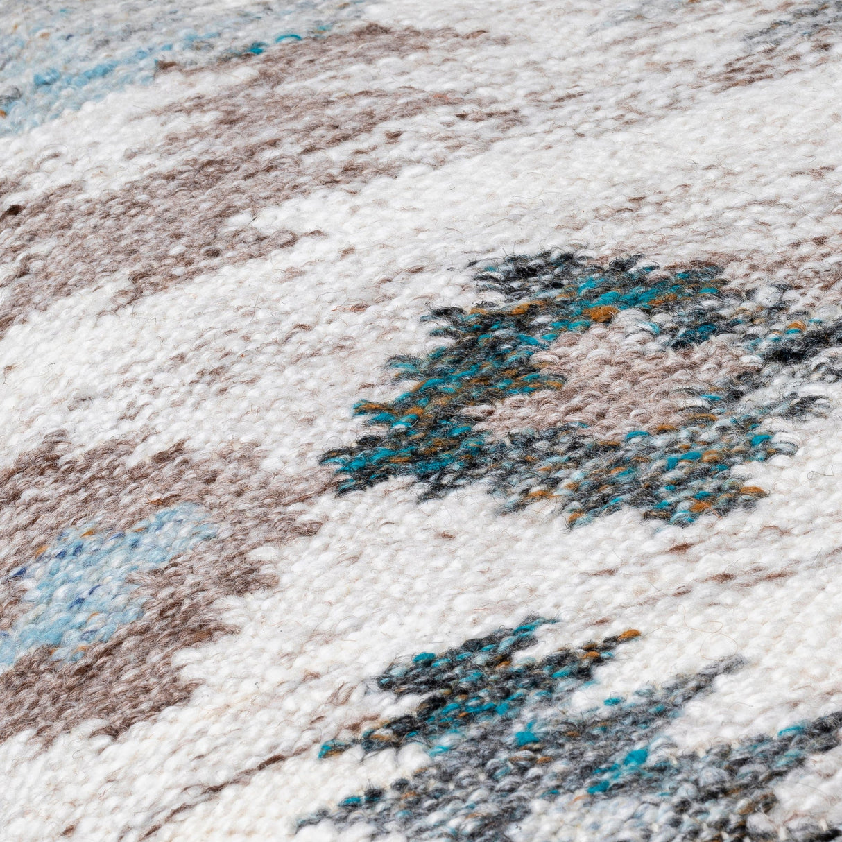 Blu Alyssa 22" Down Filled Pillow Pillows