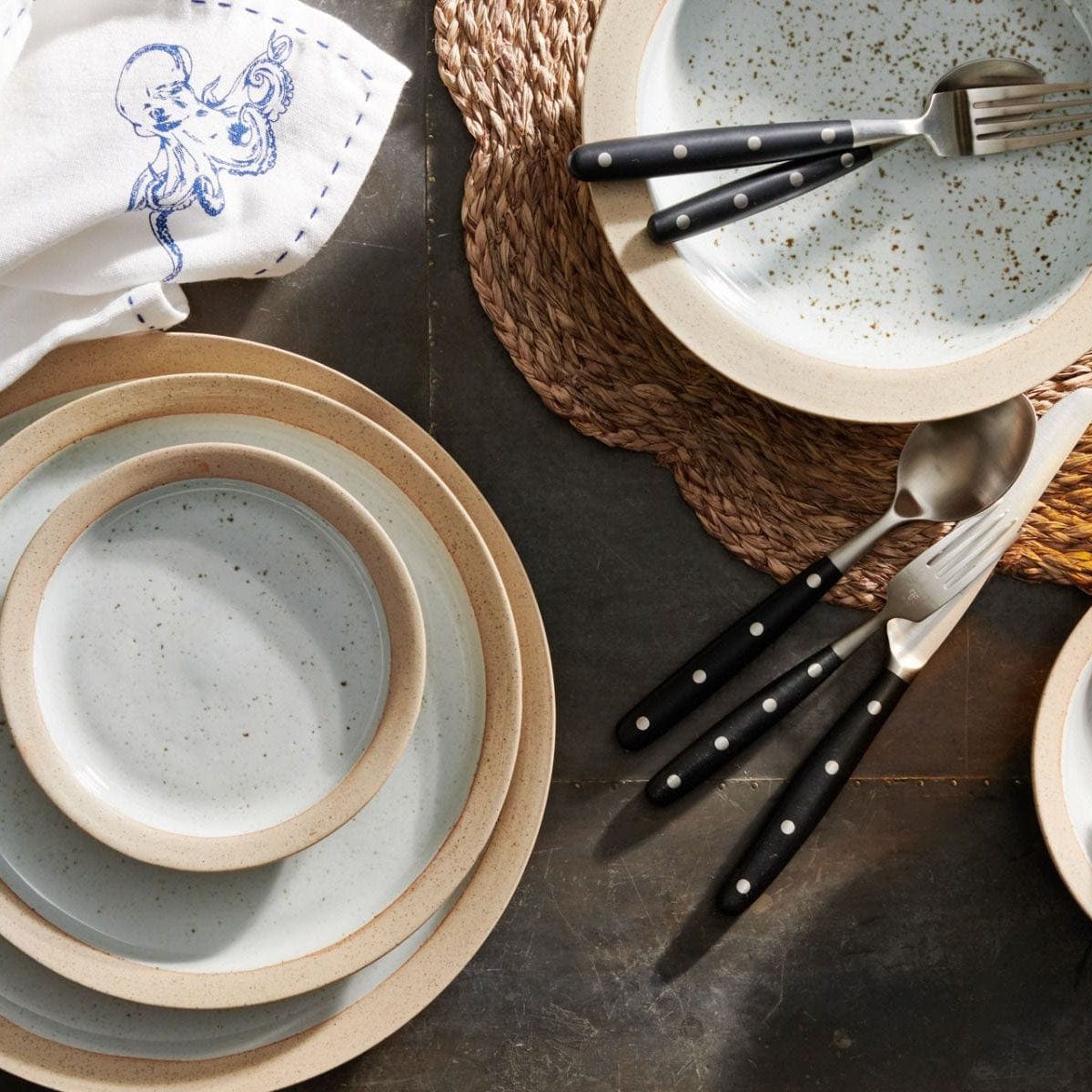 Blue Pheasant Rivka Dinnerware (Pack of 4) Teal Tabletop