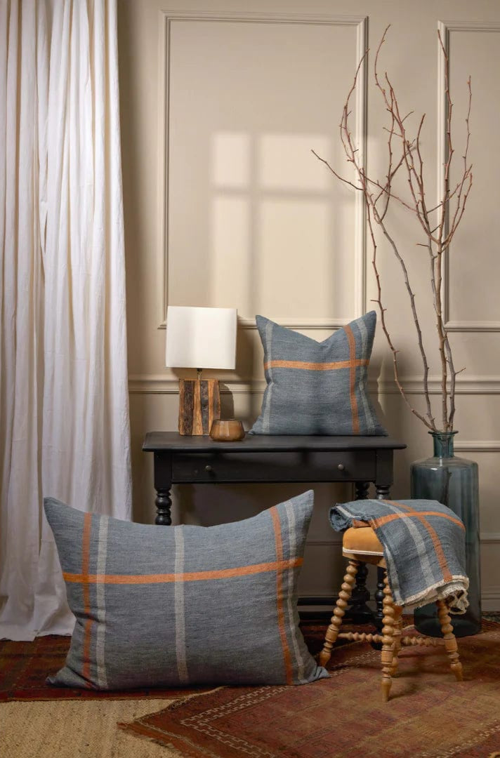 Bryant Oversized Throw Throw T-6600-DT-69