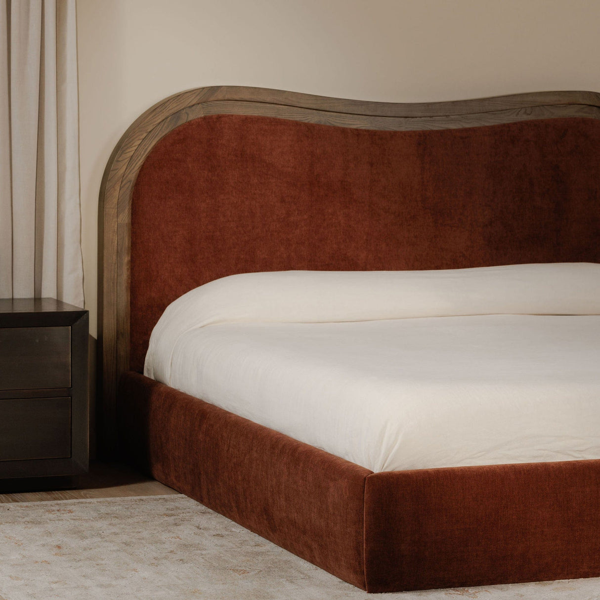 Camilla Bed Bed