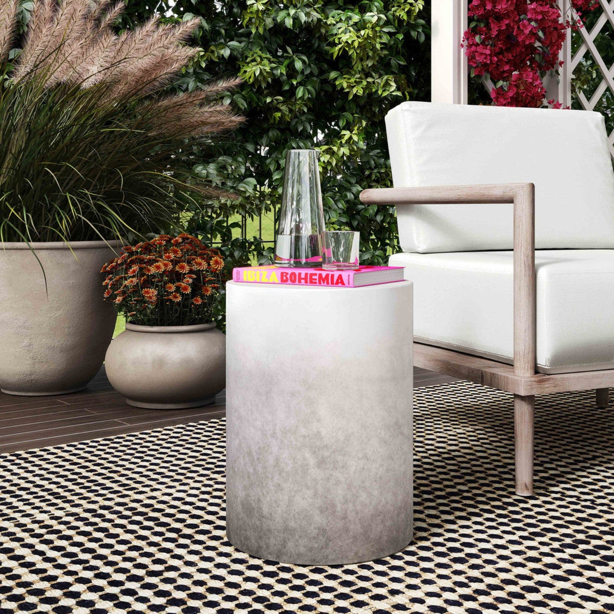 Candelabra Home Sarana Ombre Outdoor Concrete Stool Stools TOV-OC54224