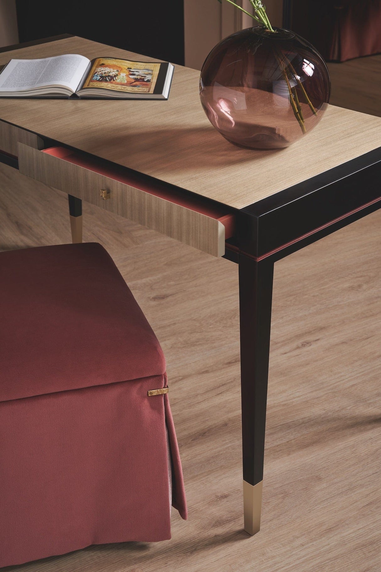 Caracole Bustle Chair Chairs caracole-UPH-022-293-A 662896047103