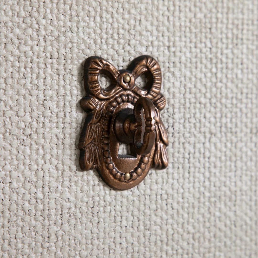 Caroline Chest Chests