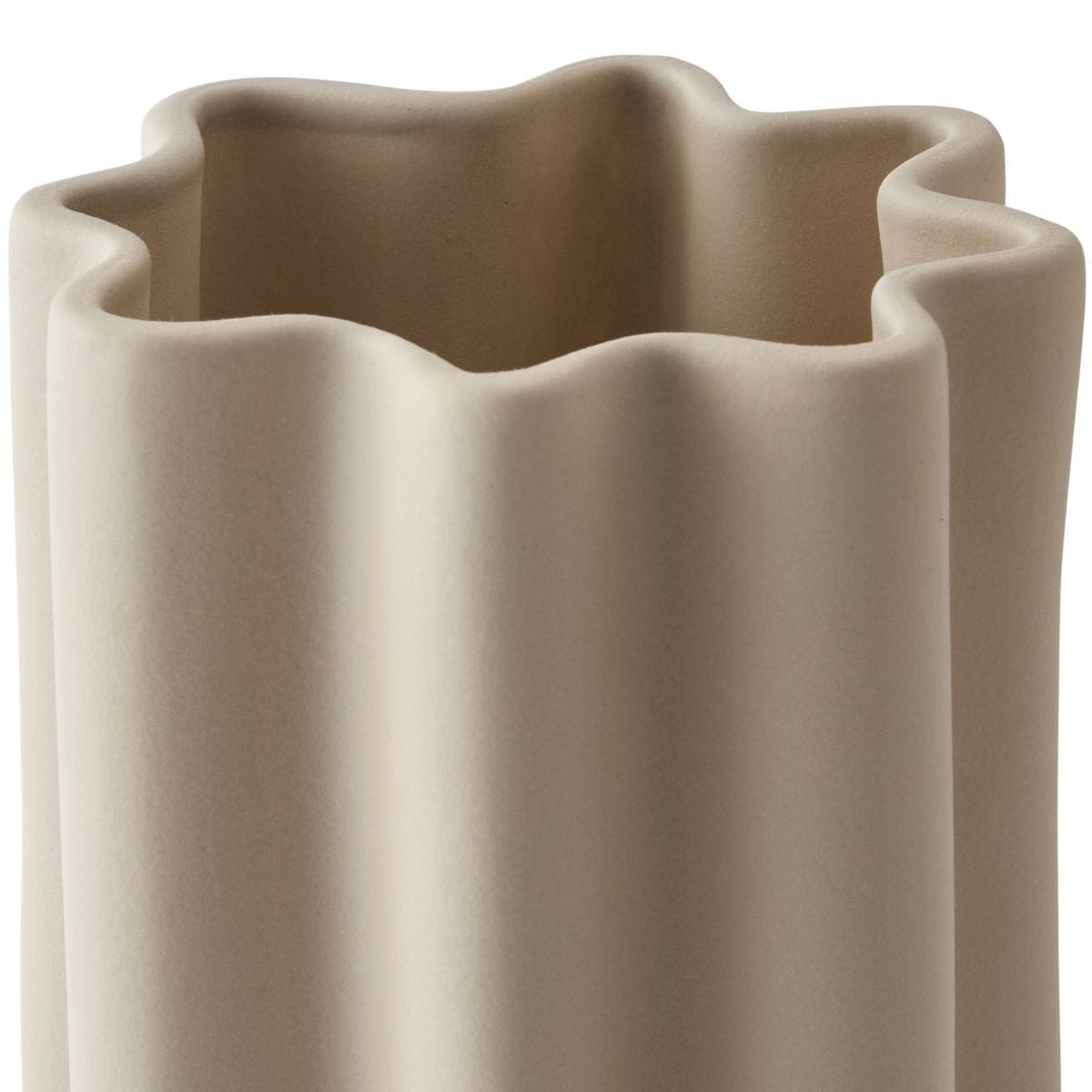 Cirrus Vase Vases + Urns