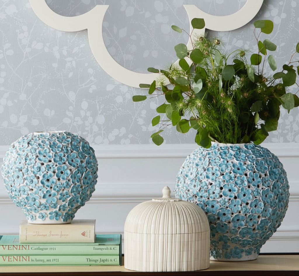 Daisy Vase Vases + Urns