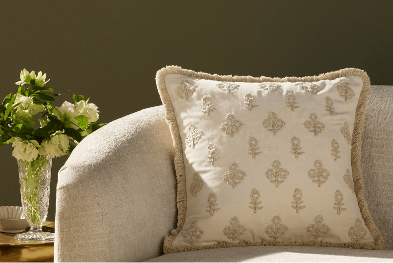 Darla Pillow Throw Pillows