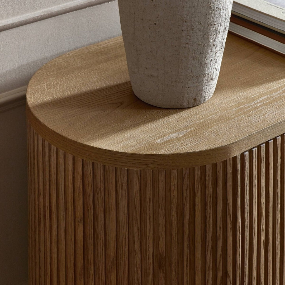 Delphi Media Console Media Consoles