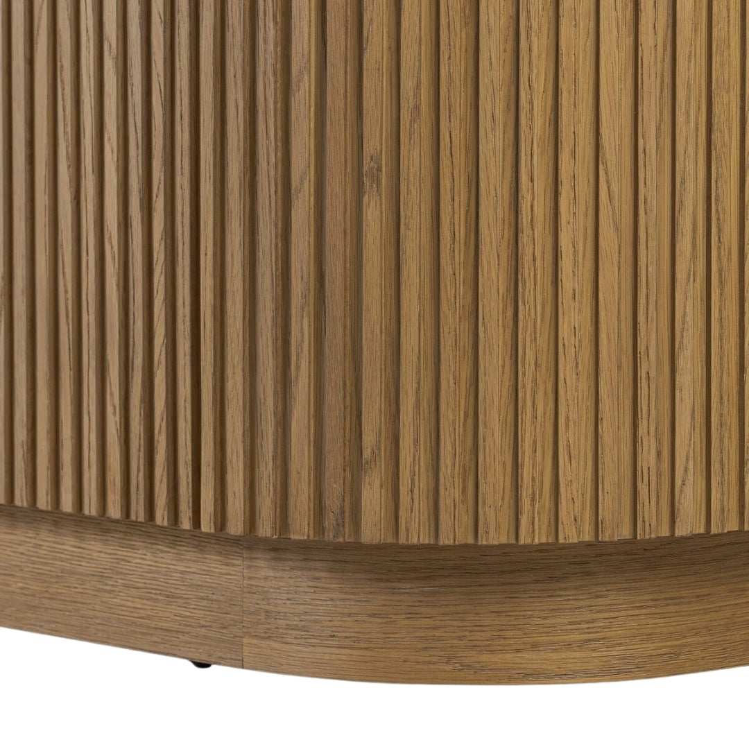 Delphi Media Console Media Consoles