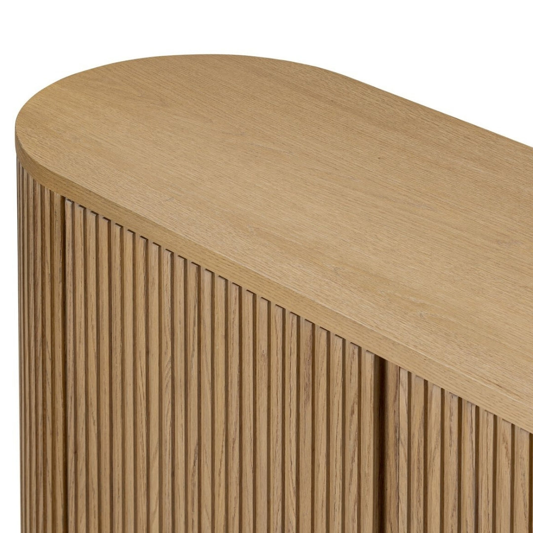 Delphi Media Console Media Consoles