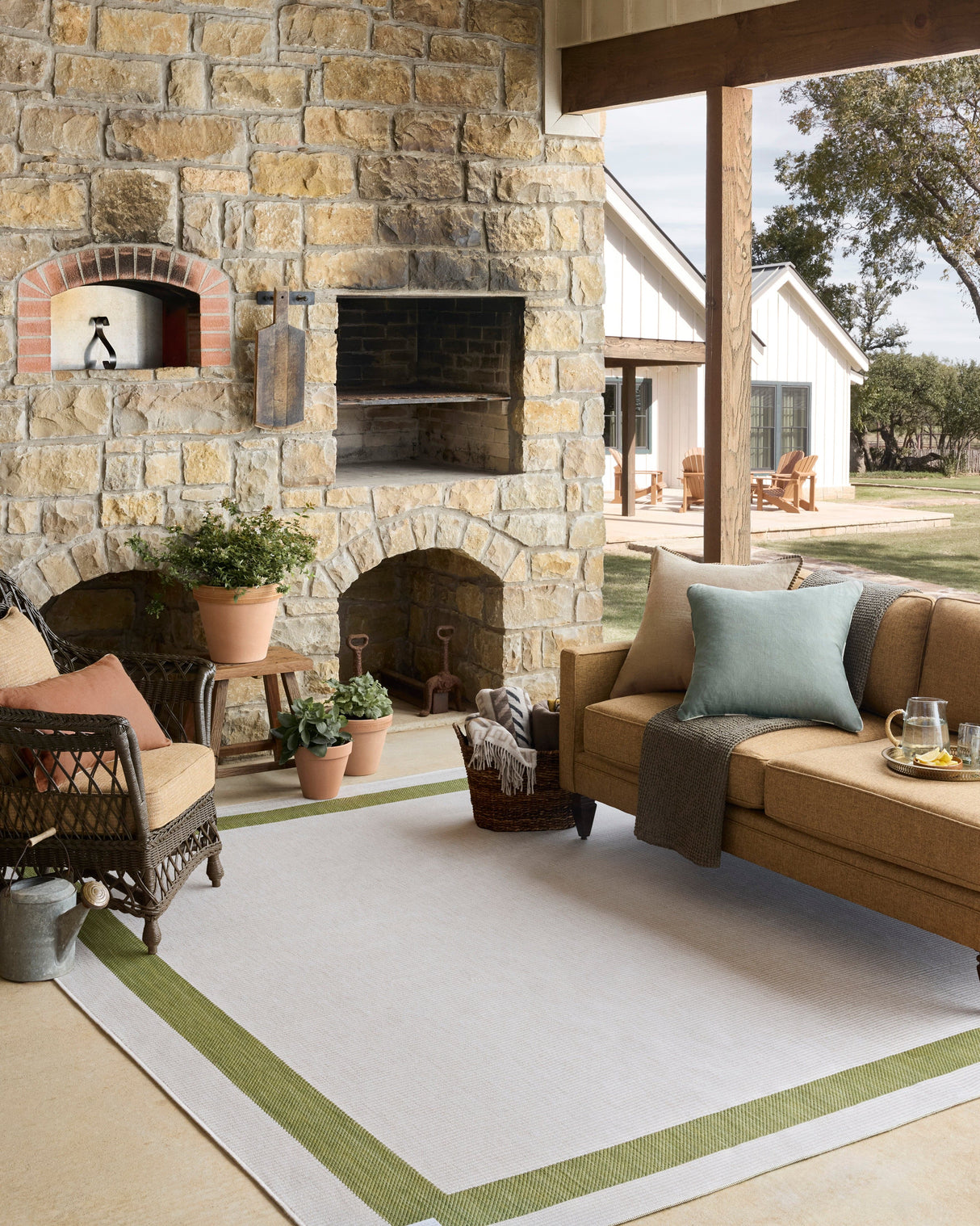 Easton Indoor/Outdoor Green/Ivory Rug Area Rug