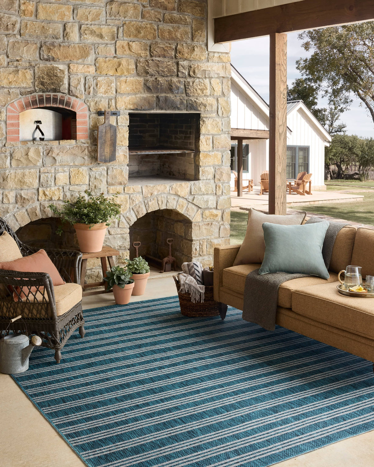 Easton Indoor/Outdoor Teal/Fog Rug Outdoor Rugs