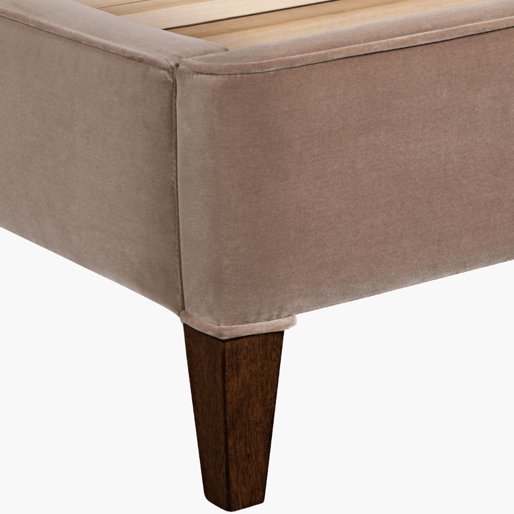 Elipse Upholstered Bed Bed