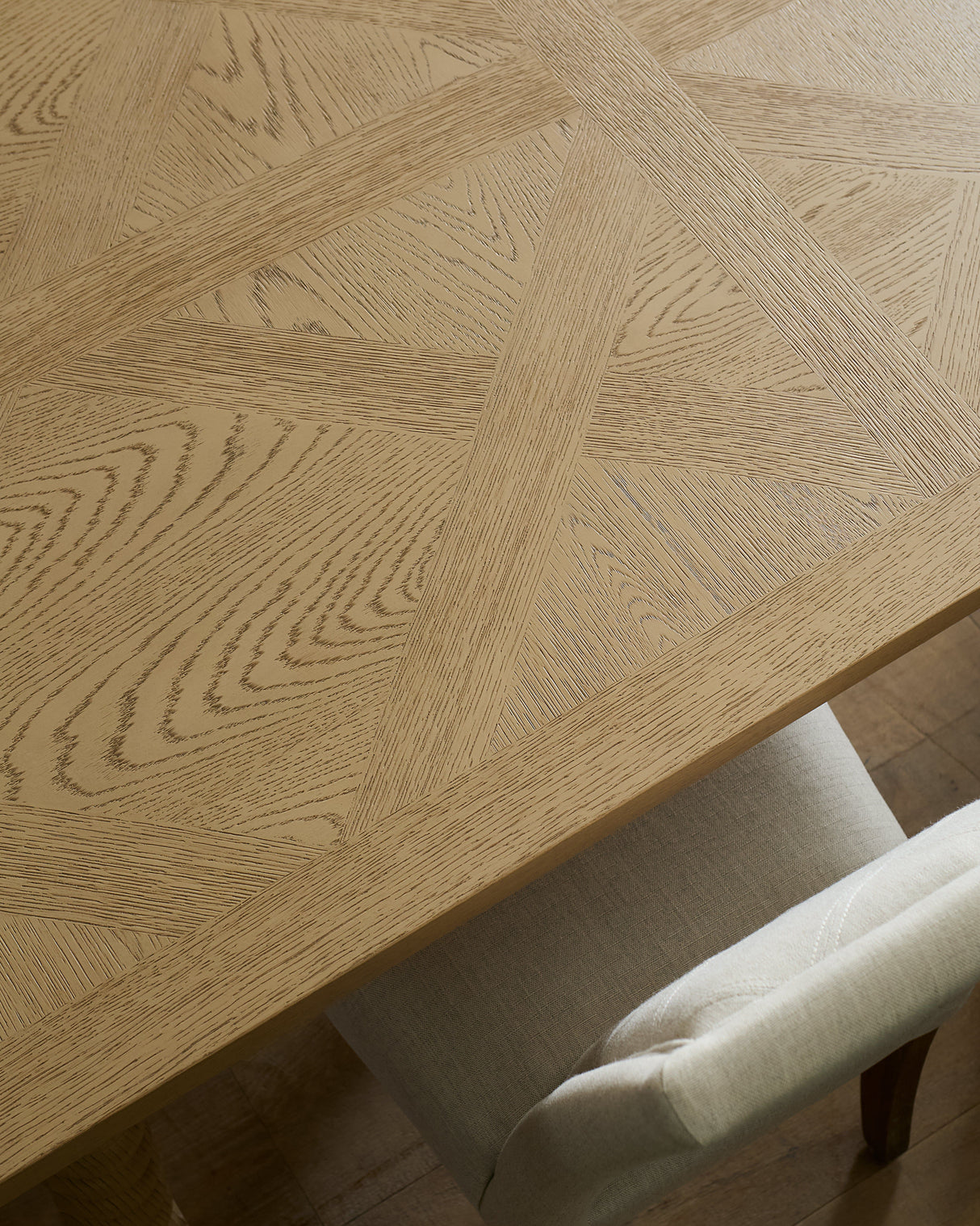 Ferdinand Dining Table Dining Table