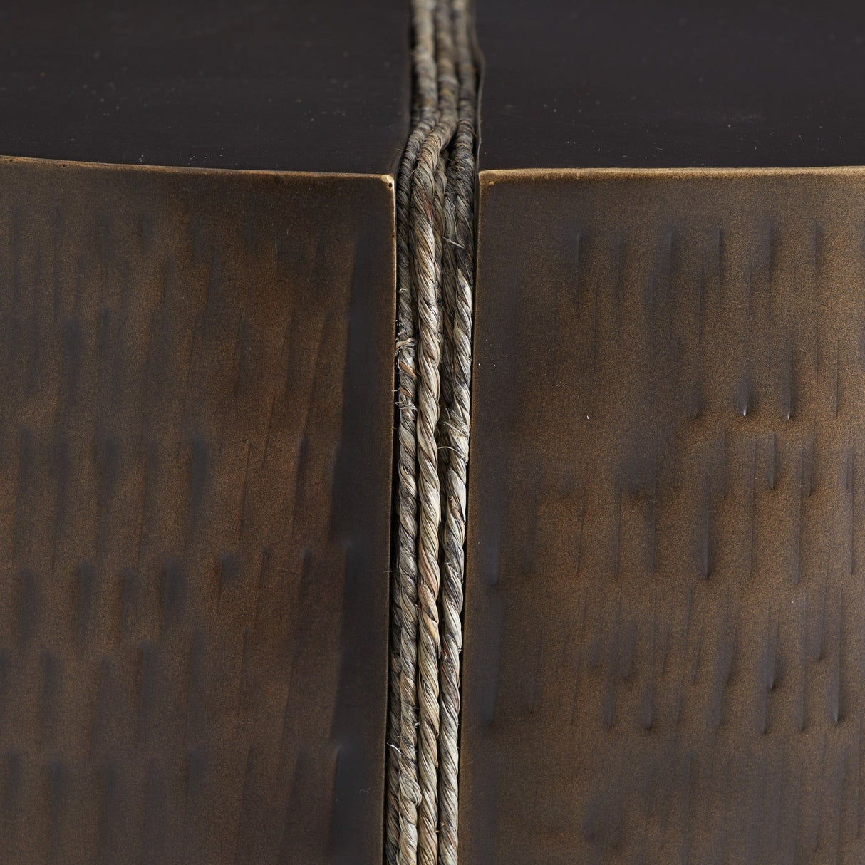 Fosser End Table End Table FEI26 796505714664