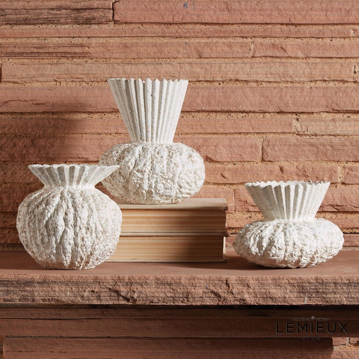 Global Views Vilette Vase Vases