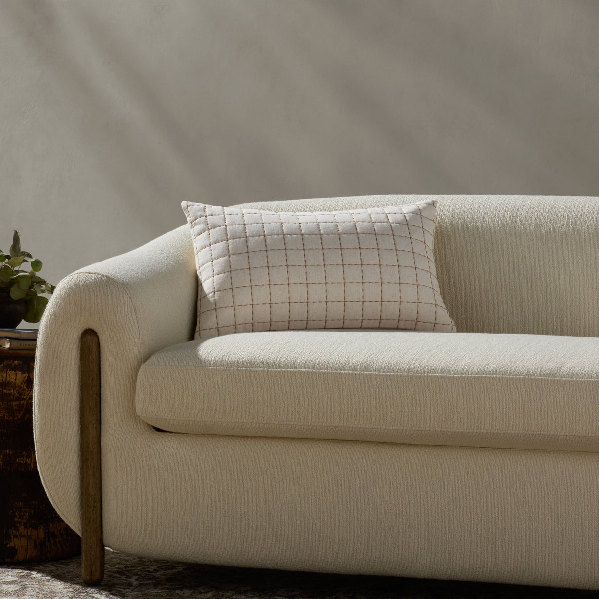 Hattie Pillow Pillows