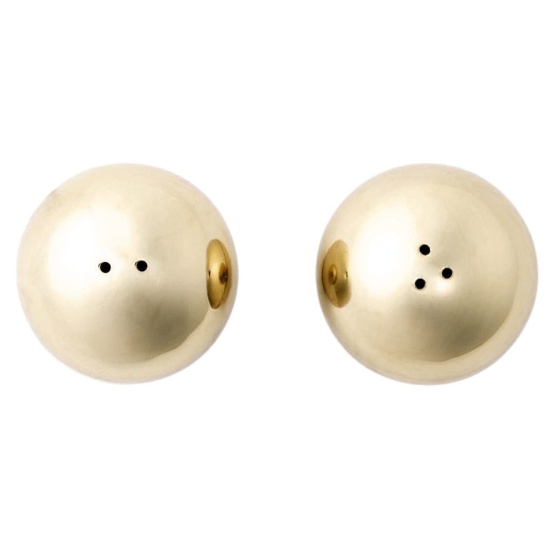 Helios Salt And Pepper Shakers Kitchen Accessory