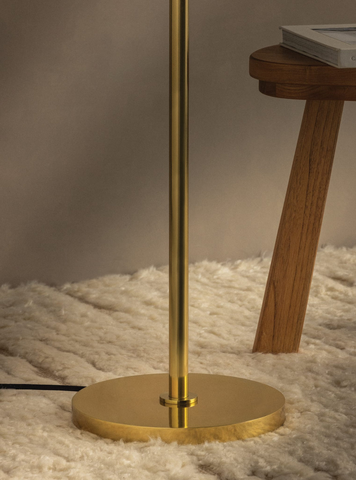 Hilary Matt Alexandra Floor Lamp Floor Lamps HL1147401-AGB 197292785835