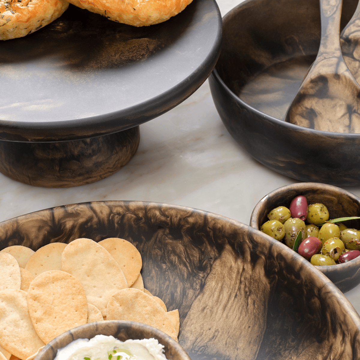 Hugo Chip and Dip Bowl Serveware