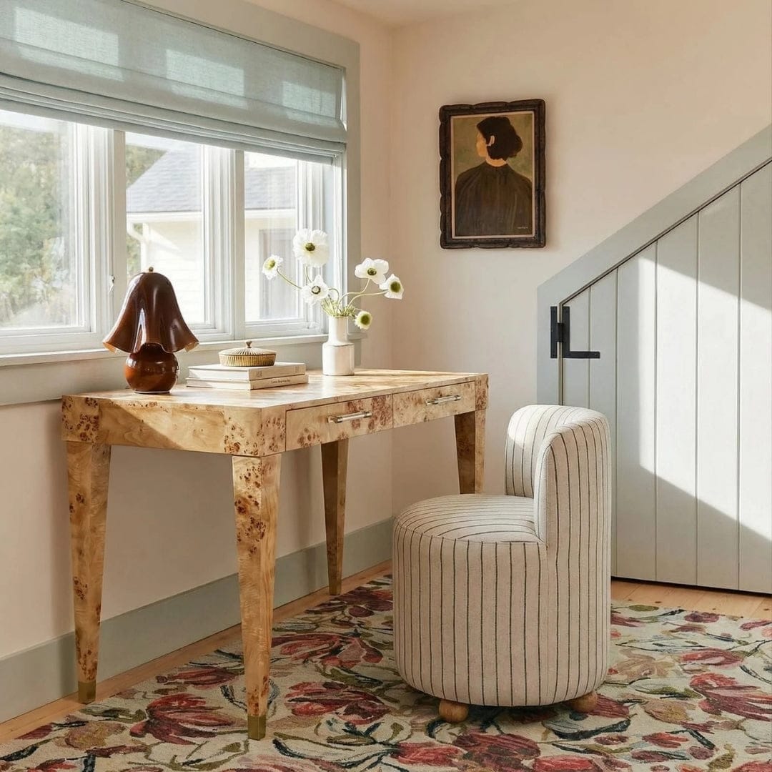 Jackie Work Desk Desks