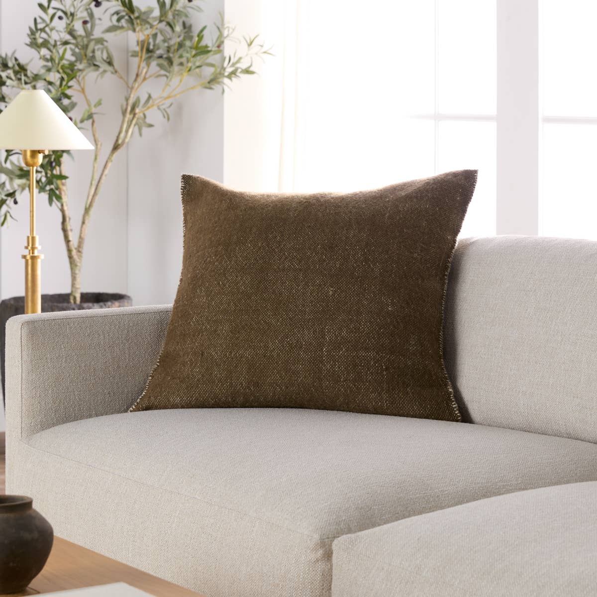 Jaipur Margosa Mila Pillow Pillows