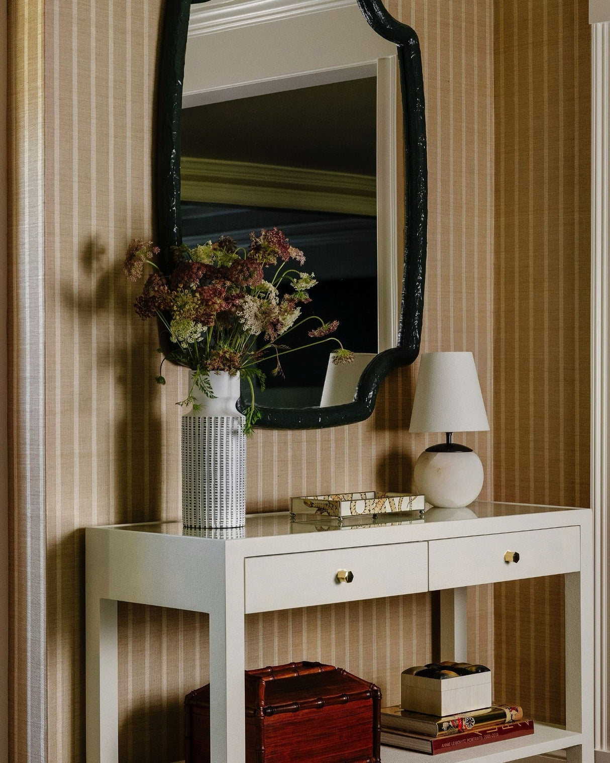 Jarin Narrow Console Console Tables