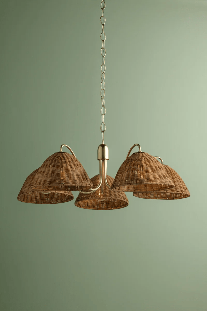 Katniss Chandelier Chandelier