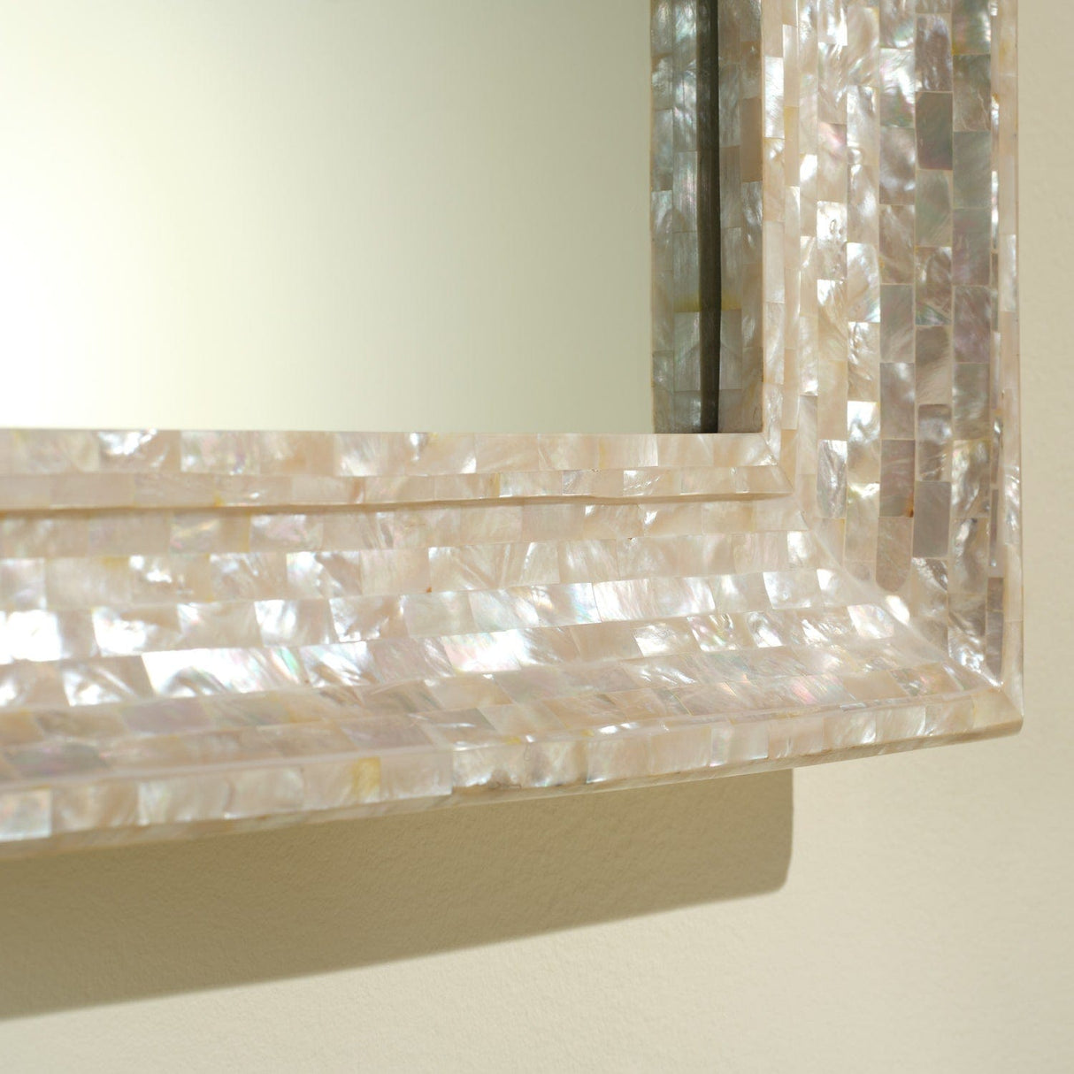 KELLEN MIRROR Rectangular Mirror MIRKELLEN2638MOP