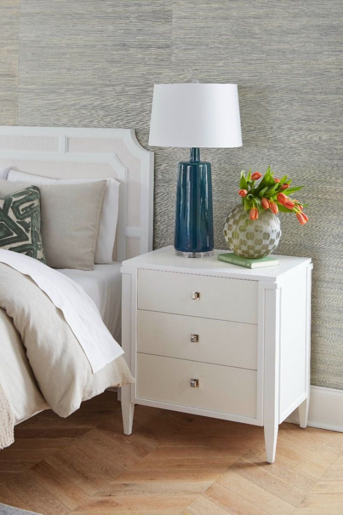 KINGSTON 3‑DRAWER END TABLE End Table KNG-130-95