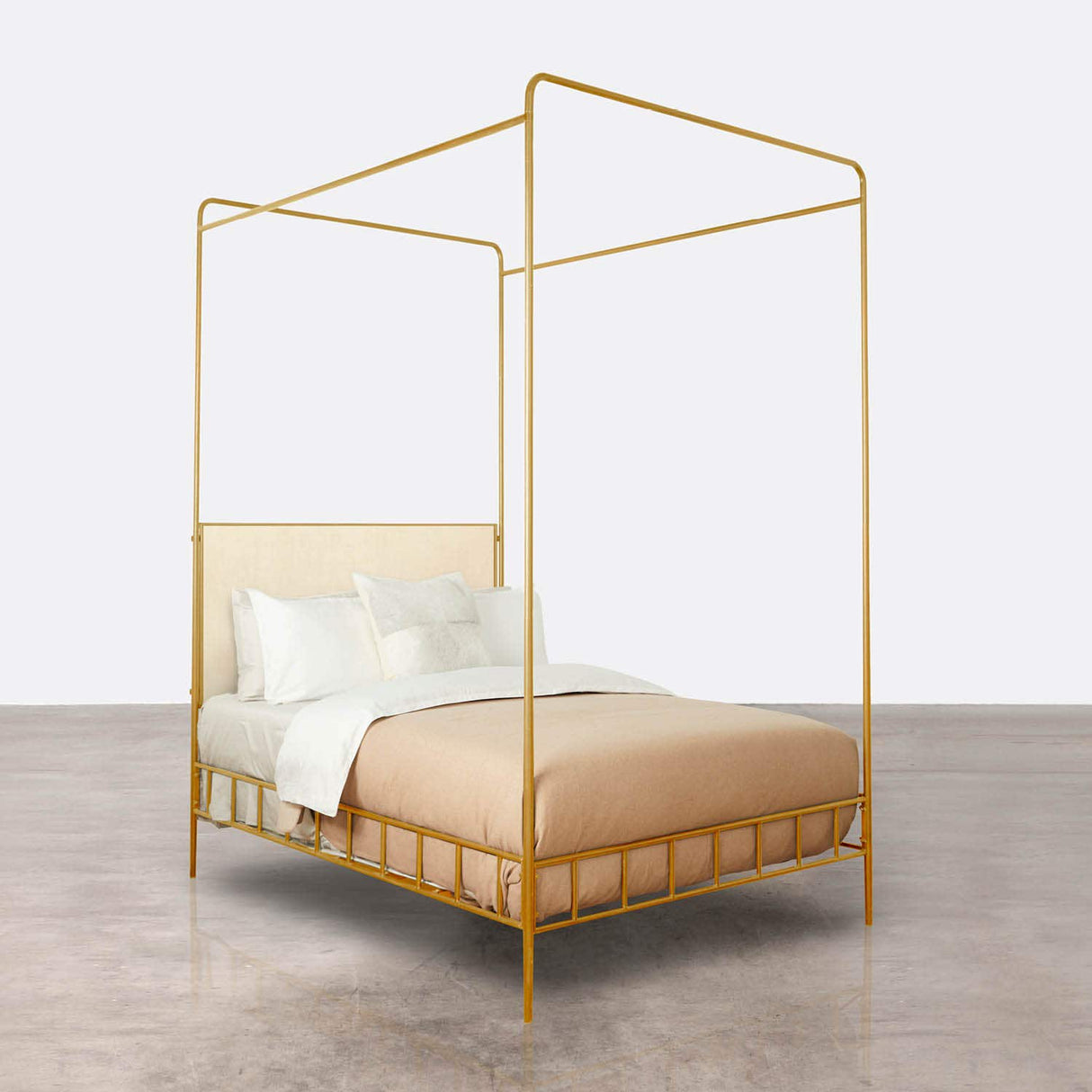 Laken Canopy Bed Beds + Headboards